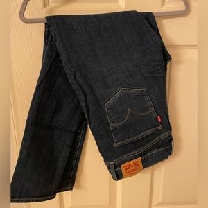Levis 311 Shaping Skinny Jean
